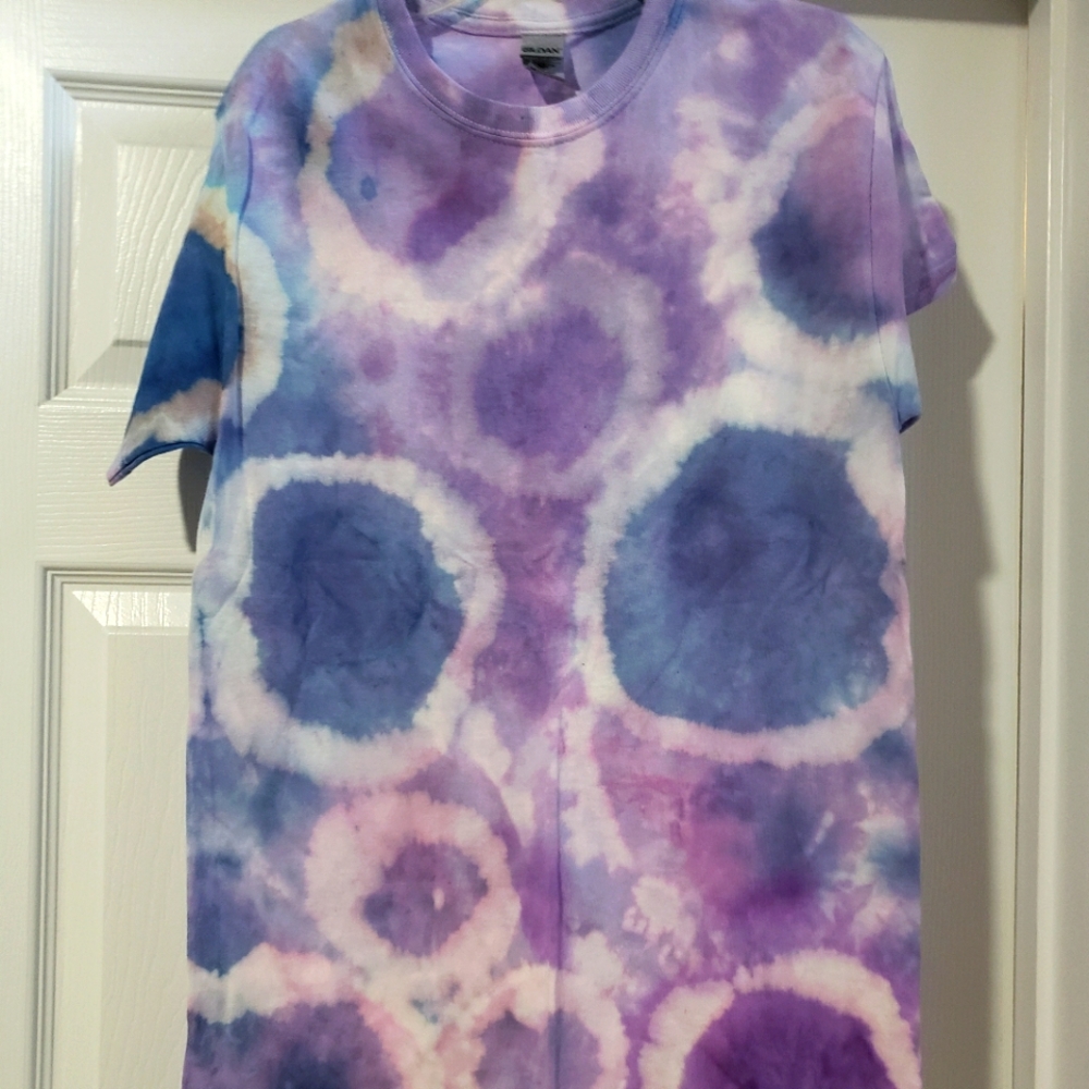 New custom tye dye tshirt